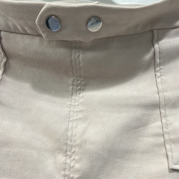 INC Faux Suede Skirt L - Picture 4 of 7